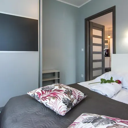 Ξενοδοχείο με διαμερίσματα Izerskie - Ul. Cicha 13f-g Świeradów-Zdrój