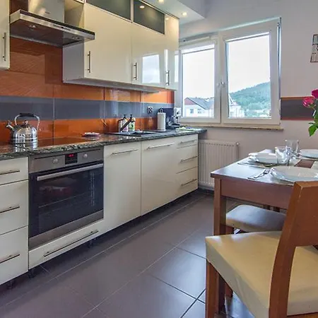 Izerskie - Ul. Cicha 13f-g Aparthotel Świeradów-Zdrój