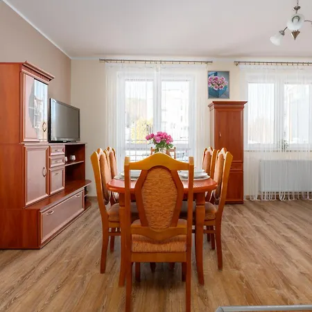 Izerskie - Ul. Cicha 13f-g Aparthotel 3*