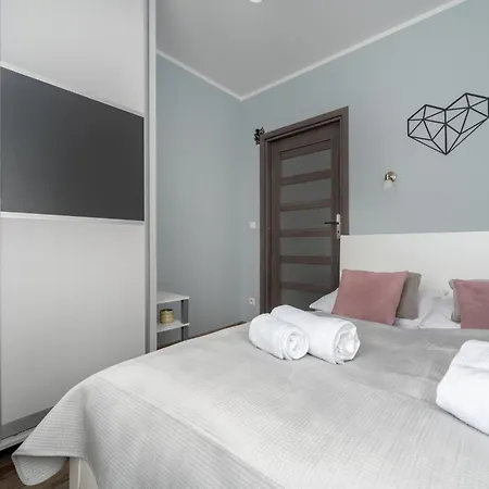 Aparthotel Izerskie - Ul. Cicha 13f-g