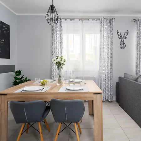 Aparthotel Izerskie - Ul. Cicha 13f-g