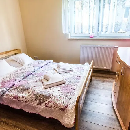 Izerskie - Ul. Cicha 13f-g 3* Świeradów-Zdrój