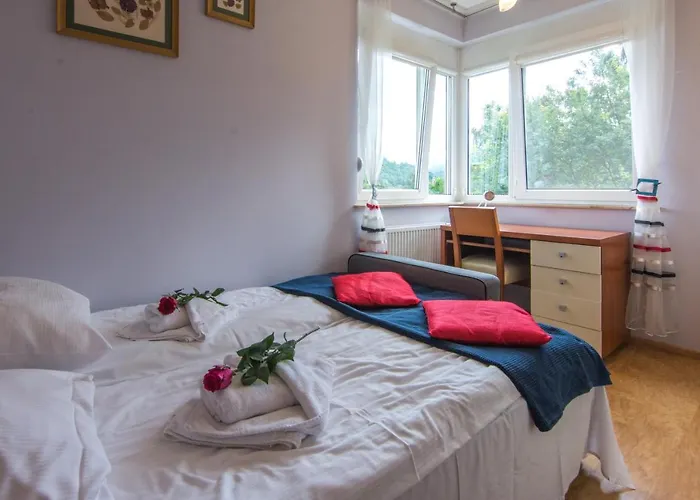 Izerskie - Ul. Cicha 13f-g Aparthotel 3*