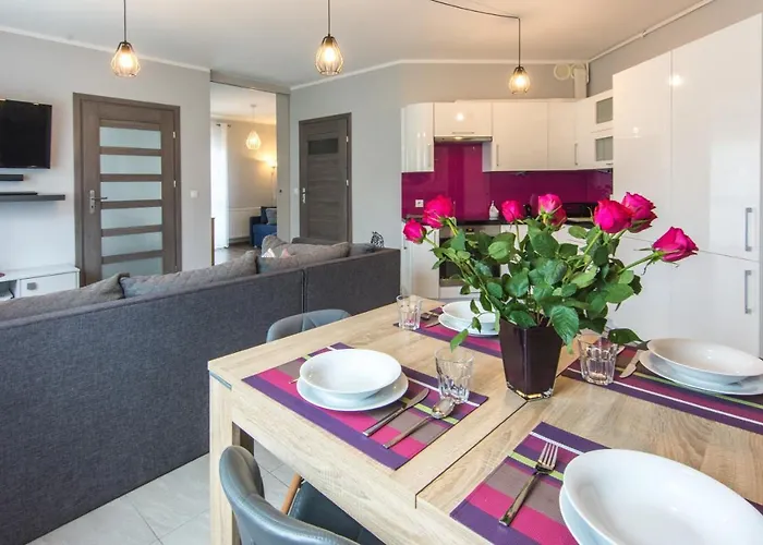 Izerskie - Ul. Cicha 13f-g Aparthotel 3*