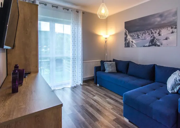 Aparthotel Izerskie - Ul. Cicha 13f-g 3*