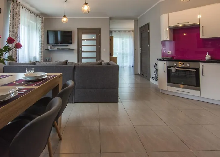 Aparthotel Izerskie - Ul. Cicha 13f-g Świeradów-Zdrój