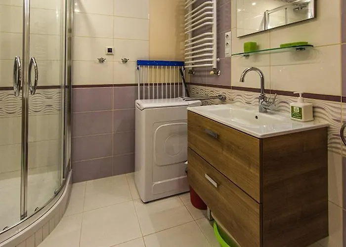 Aparthotel Izerskie - Ul. Cicha 13f-g Świeradów-Zdrój