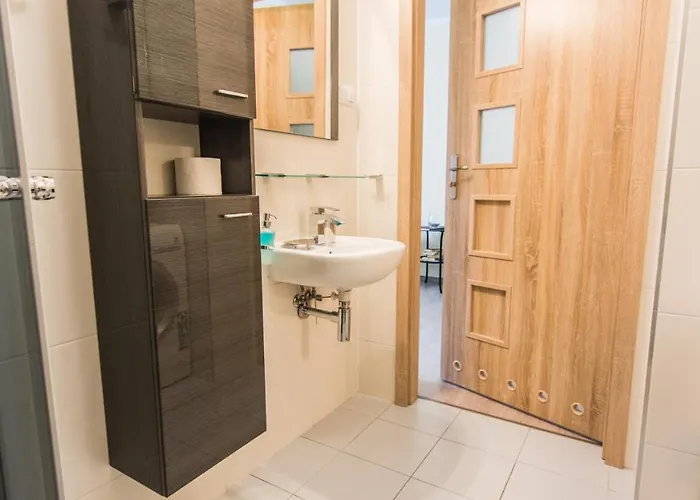 Izerskie - Ul. Cicha 13f-g Aparthotel Świeradów-Zdrój