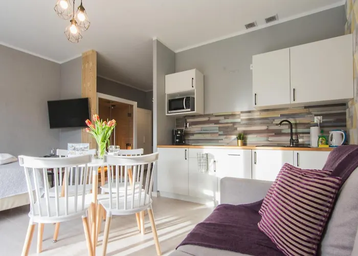 Izerskie - Ul. Cicha 13f-g Aparthotel 3*